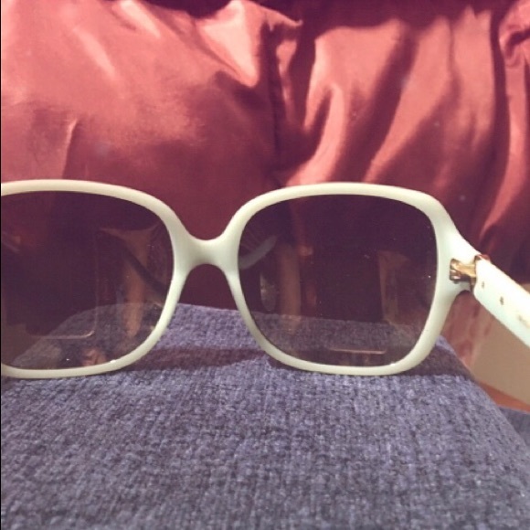 Tiffany&Co Sunglasses. Never worn. - Picture 6 of 6